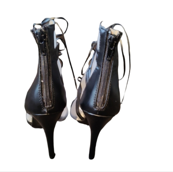 Chase & Chloe heels - Picture 3 of 7